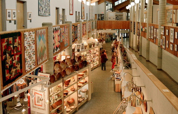 Fun things to do in Asheville NC : Folk Art Center off Blue Ridge Parkway. 